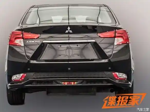 Foto - Mitsubishi Lancer Masih Berlanjut! Kini Di-Facelift Untuk Cina