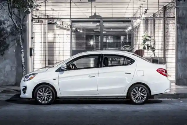 Foto - Mitsubishi Mirage G4 Sedan Sudah Muncul