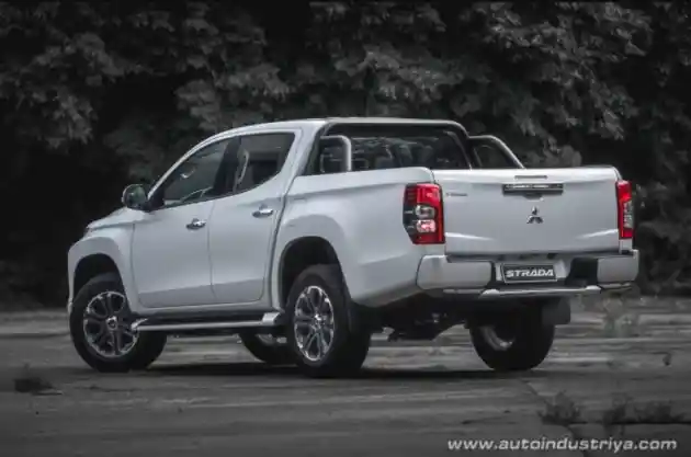 Foto - Mitsubishi Triton Generasi Terbaru Meluncur Di Filipina Dengan Nama Strada