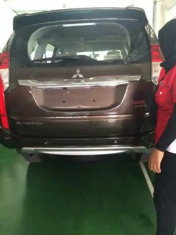 Foto - Ini Dia Bocoran Detail Dan Fitur Mitsubishi Pajero Sport CKD. Meluncur Akhir April?