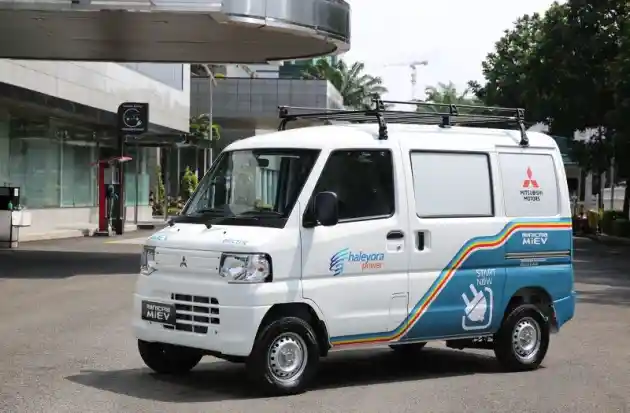 Foto - Mitsubishi Minicab-MiEV Bakal Digunakan Pos Hingga Gojek