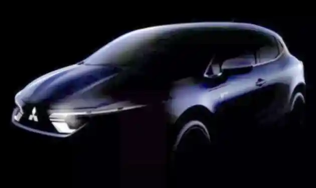 Foto - Mitsubishi Tampilkan Teaser Mobil Barunya Untuk Pasar Eropa