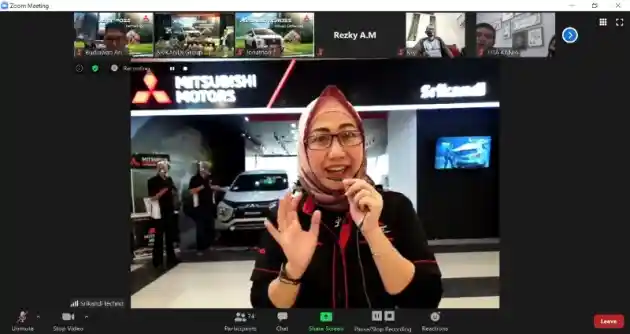 Foto - Jualan Lewat Zoom, Mitsubishi Laku Belasan SPK Dalam Waktu Singkat