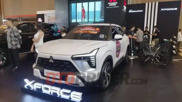 Foto - Mitsubishi Targetkan Penjualan Ratusan Unit Selama GIIAS Bandung 2024