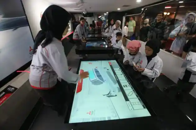 Foto - Mitsubishi Upgrade Fasilitas Design Centre Di KidZania