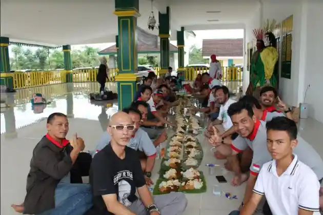 Foto - Mobilio Community Region Tangerang Penasaran Dengan Objek Wisata Tandon Ciater