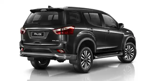 Foto - Musuh Fortuner dari Isuzu Siap Dapati Penyegaran di Thailand