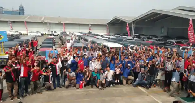 Foto - Daihatsu Support Mudik Untuk Mobil Baru Hingga Tua