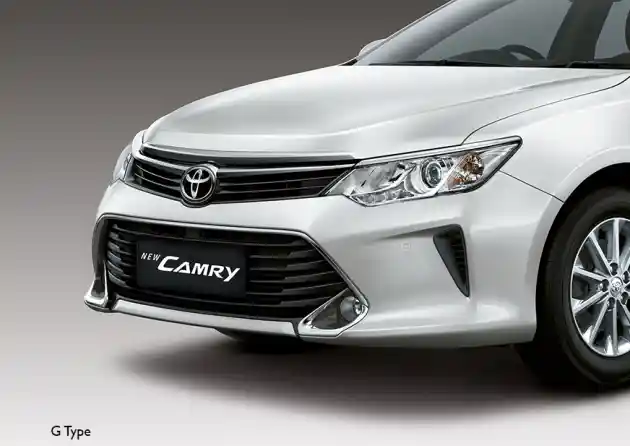 Foto - Toyota Camry Facelift 2016 Resmi Meluncur, Termurah RP 571 Jutaan