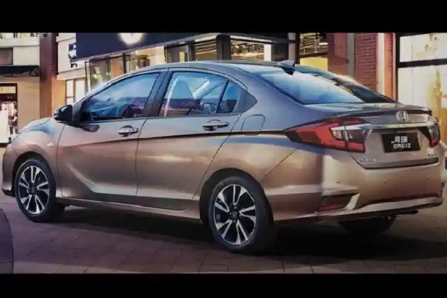 Foto - Honda City Facelift 2017 Siap Diluncurkan Di India