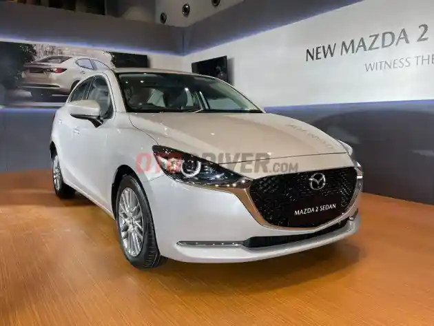 Foto - Seberapa Irit Mazda 2 Sedan? Ini Hasilnya