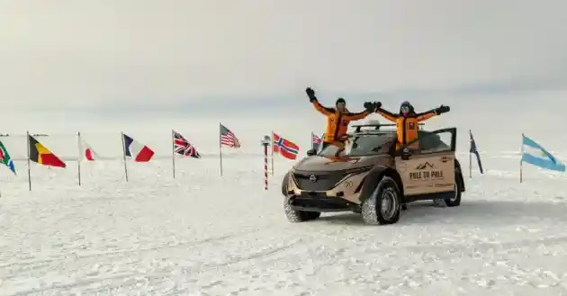 Foto - Nissan Ariya EV, Berhasil Taklukkan Kutub Utara dan Selatan