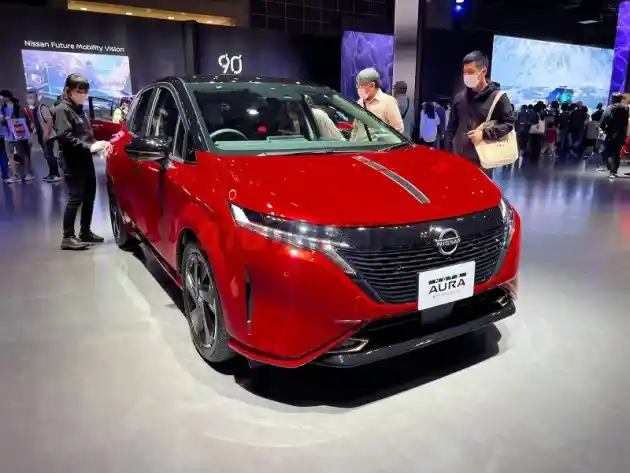 Foto - Nissan Luncurkan LEAF Edisi Ultah ke-90, Ini Ciri Khasnya