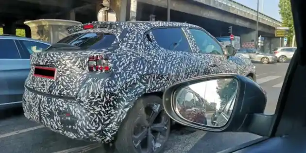 Foto - Nissan Juke Generasi Terbaru Kembali Tertangkap Kamera