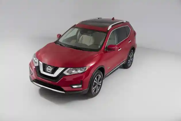 Foto - GALERI FOTO: Nissan X-Trail Facelift 2017 (7 Foto)