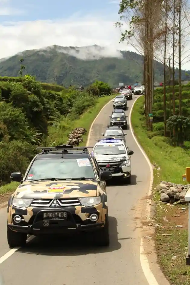 Foto - Pajero Owner Community Nikmati Pemandangan Dieng, Seru Dan Sangat Berkesan