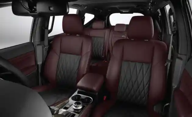 Foto - Upgrade Eksterior - Interior, Jadikan Mitsubishi New Pajero Sport 2024 Hadir Lebih Segar Dan Modern