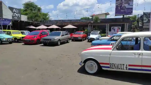 Foto - PeReCi, Ajang Guyup Penggemar Mobil Perancis Agar Tetap Eksis