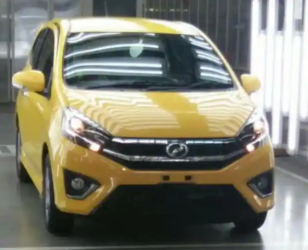 Foto - Toyota Agya Dan Daihatsu Ayla Facelift Mulai Terendus Dari Malaysia