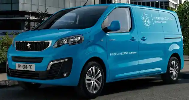 Foto - Peugeot Hadirkan Mobil Komersial Berbahan Bakar Hydrogen Pertama di Dunia