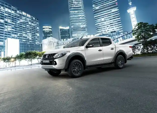 Foto - Kilas Sejarah Double Cabin Mitsubishi Triton