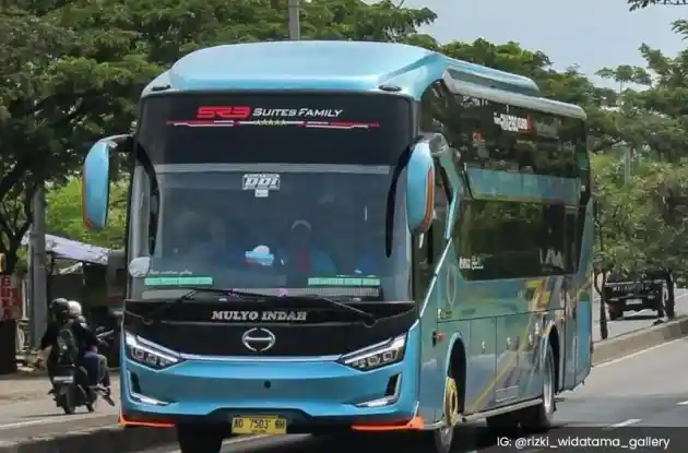 Foto - Mulyo Indah Pamit dari Dunia AKAP