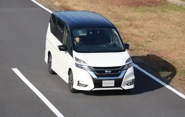 Foto - Teknologi Semi-Autonomous Nissan ProPilot Raih Penghargaan Inovasi terbaik