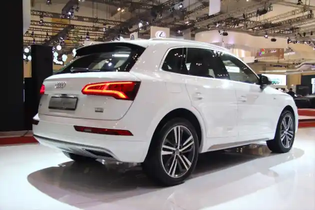 Foto - GALERI: Audi Q5 2017 (18 Foto)