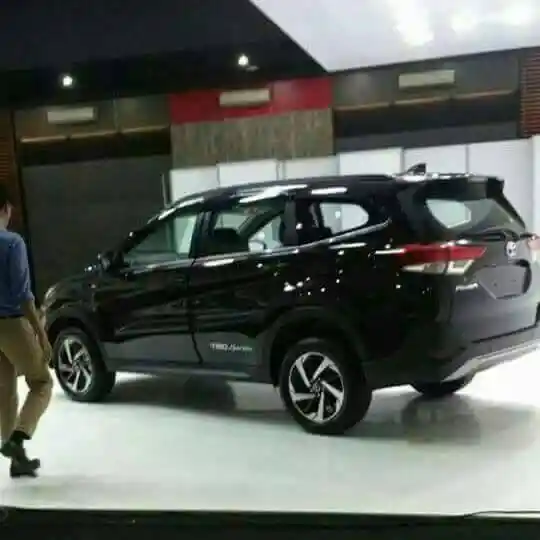 Foto - Wujud Toyota Rush Generasi terbaru Bocor!