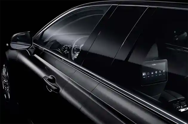 Foto - Hyundai Membuat Sedan Super-Premium Untuk Melawan Maybach