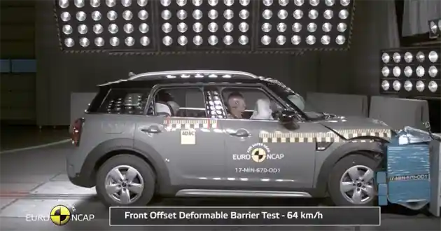 Foto - VIDEO: Crash Test MINI Countryman 2017 (Euro NCAP)