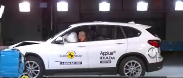 Foto - Video: Crash Test BMW X1 dan BMW X2 (Euro NCAP)