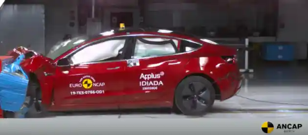 Foto - VIDEO: Crash Test Tesla Model 3 (ANCAP)