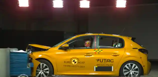 Foto - VIDEO: Crash Test Peugeot 208 2019 (Euro NCAP)