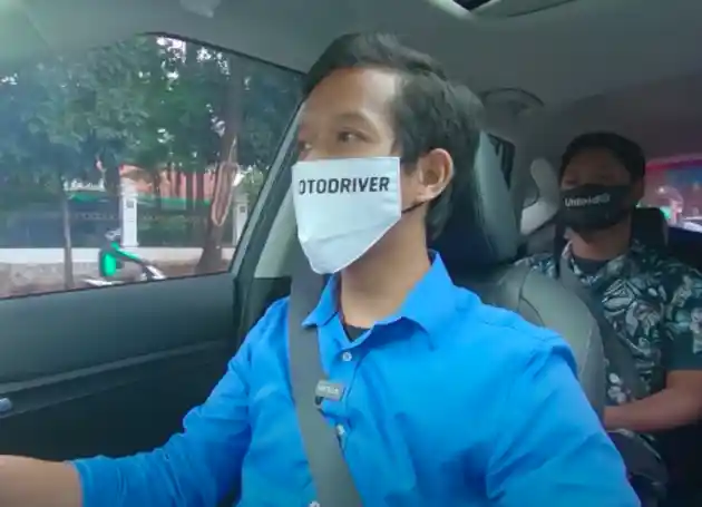 Foto - Berkendara Menggunakan Masker, Ini Tanggapan Pakar Safety Driving