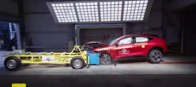 Foto - VIDEO: Crash Test Ford Mustang Mach E (Euro NCAP)