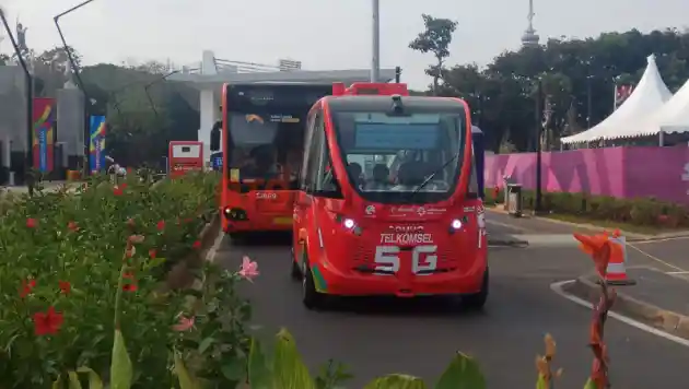 Foto - Mobil Autonomous Untuk Pertamakalinya Beroperasi di Jakarta!