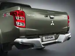 Foto - Siang Ini Mitsubishi Triton Baru Resmi Diluncurkan, Bagaimana Penampilannya?