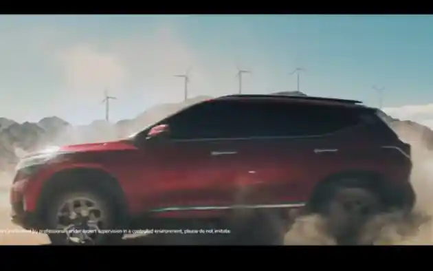 Foto - VIDEO: Penantang Honda HR-V dari Kia