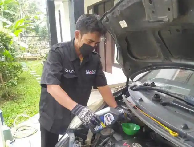 Foto - Layanan Mobil™ Servis di Rumah, Kini Hadir Di Berbagai Kota Besar Indonesia