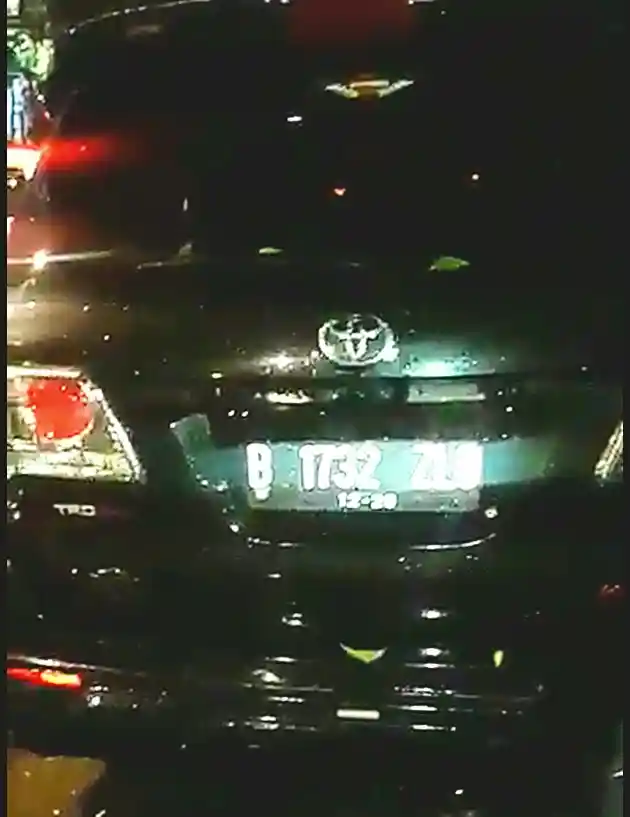 Foto - Setya Novanto Membeli Sebuah Toyota Fortuner Bekas?