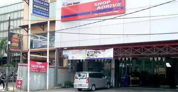 Foto - Shop&Drive Fokus Tambah Outlet, Tapi Hanya di Jawa Bali