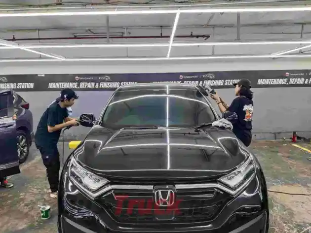 Foto - Mobil Bekas Makin Digemari Konsumen Berkat Transparansi Penjualannya