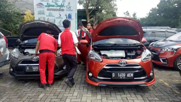 Foto - Toyota Sienta Community "Boemerang" Outing Bersama Sanak Famili