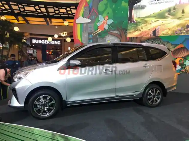 Foto - Alasan Daihatsu Masih Jual Sigra Bermesin 1.000 CC