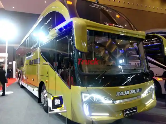 Foto - R22 Vision 8 Touring : Varian Baru New Armada Skylander