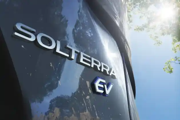 Foto - Soltera, SUV EV Subaru, Kembaran Toyota bZ4X