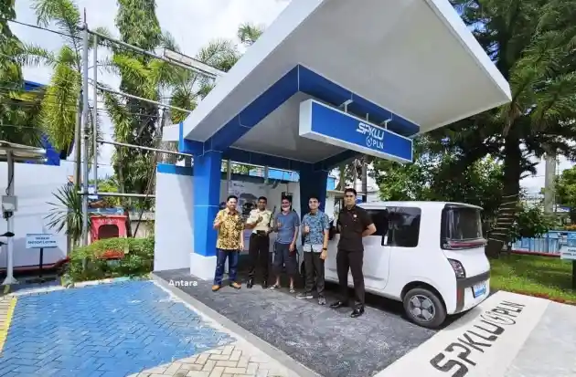 Foto - Pasar Mobil Listrik Di Kalimantan Sangat Potensial, PLN Tambah 73 SPKLU