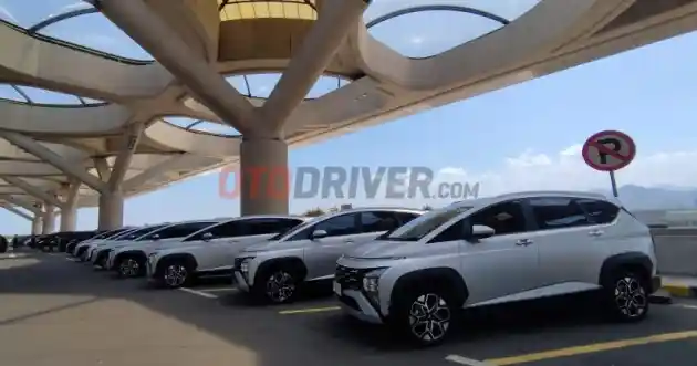 Foto - Test Drive Hyundai Stargazer X : Lebih Mantap, Bukan Sekedar Aksesoris