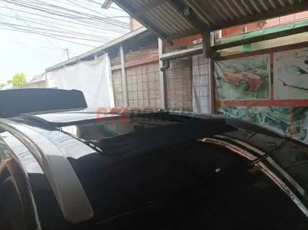 Foto - Mau Pasang Sunroof untuk Mobil Anda ? Mulai Rp15 Jutaan saja!